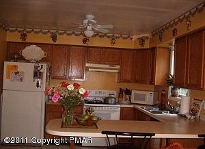 1st image of 218 Birchwood Dr