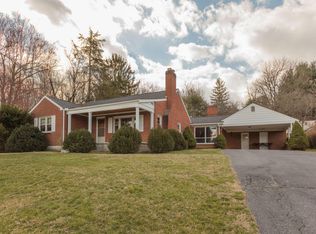 32 Sweet Magnolia Ln, Fairfield, VA 24435