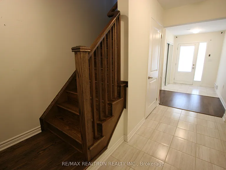 66 Casely Ave — Photo 4