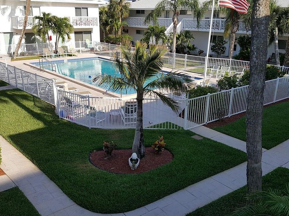 1st image of 170 Flagler Ln APT 102