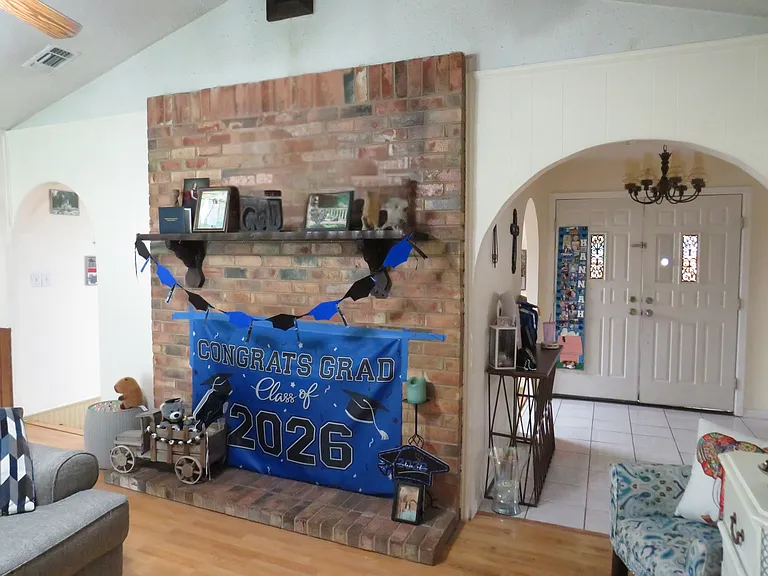 3308 Spring Valley Dr — Photo 5