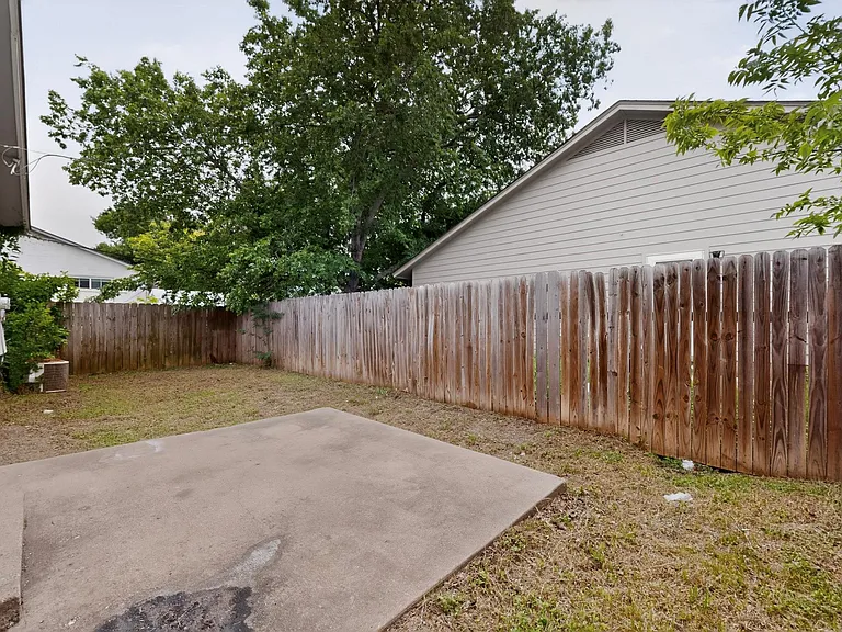 1113 Woodlief Trl — Photo 31