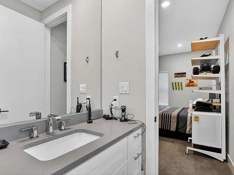 297 Estates Cir — Photo 15