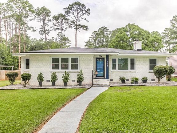 4th image of 913 7th Ave