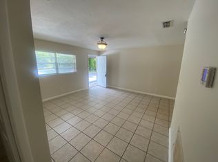 1221 Pioneer Trl #1223, Leesburg, FL 34748