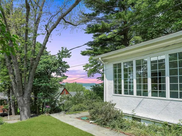 130 Bellair Drive, Dobbs Ferry, NY 10522
