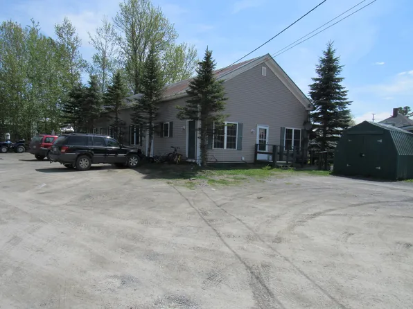 9 Coburn Ave East Avenue, Jackman, ME 04945