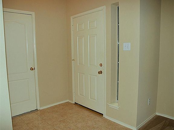 3rd image of 2226 Mangrove Bend Dr