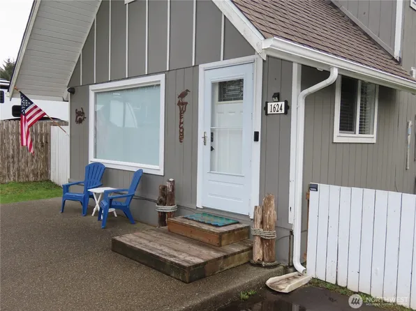 1624 S Forrest Street, Westport, WA 98595