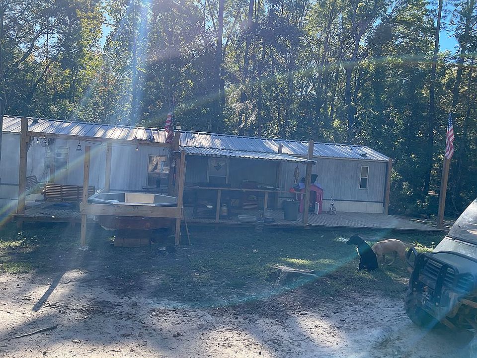 295 Red Bud Ln, Etoile, TX 75944 Zillow