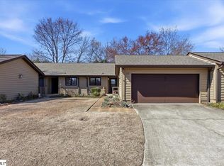 185 Tanager Cir, Greer, SC 29650