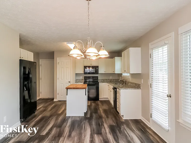 138 Wards Creek Ln — Photo 6