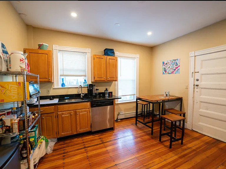 47A Hillside St #1 — Photo 4