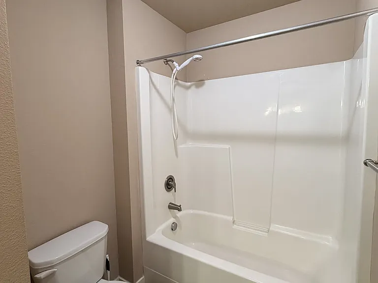 7207 Spencer Ave NE #1 — Photo 16