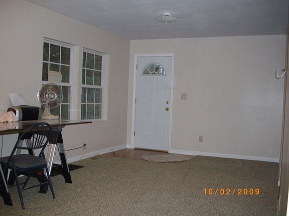 photo taken in 2009 will up date