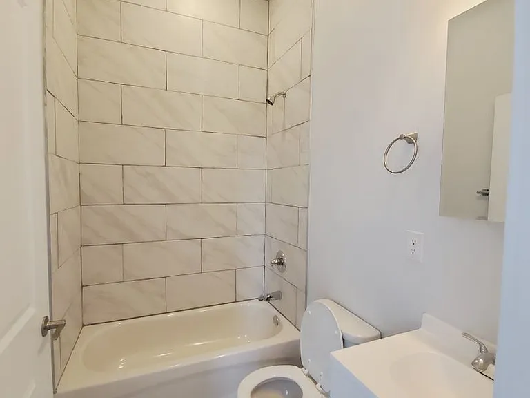 3610 Haverford ave — Photo 17