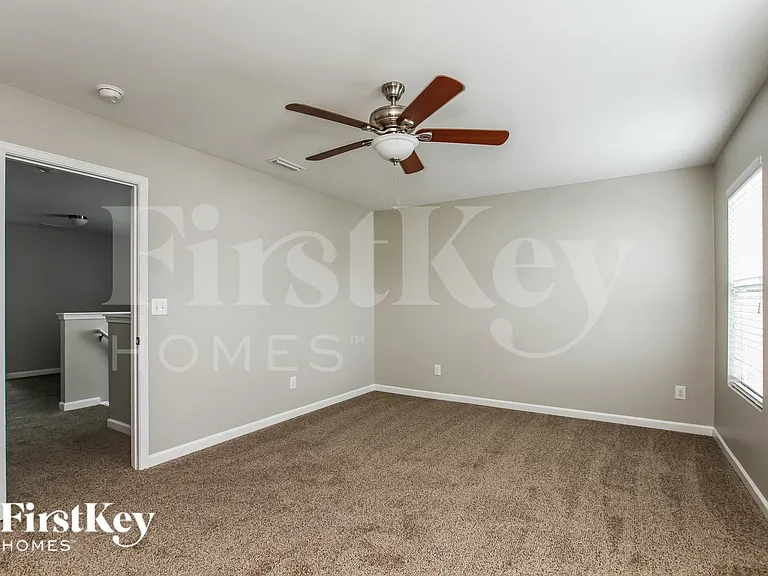 504 Landis Oak Way — Photo 3