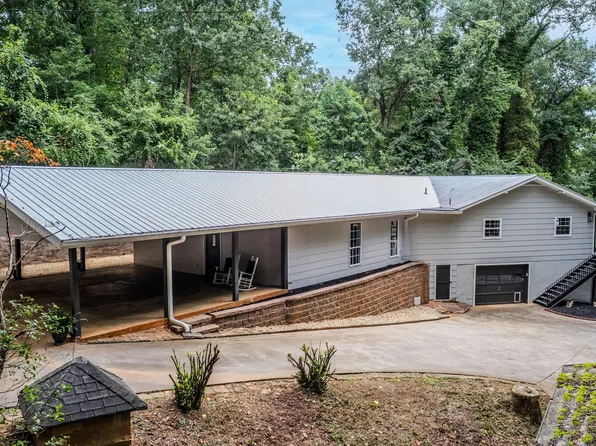 4469 Flat Creek Dr, Gainesville, GA 30504