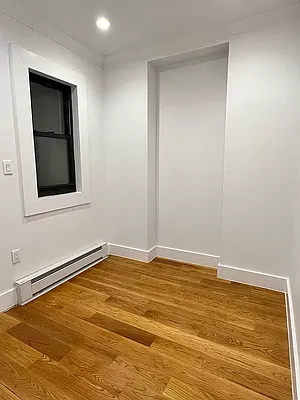 Rented by OGI Management | media 16