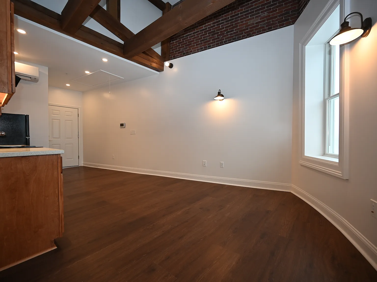 1 bed, 433 sqft, $2,195 — Photo 4