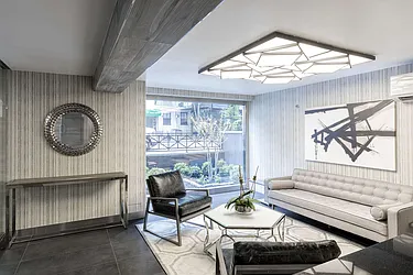 320 East 52nd Street in Turtle Bay