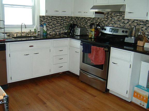 3rd image of 20 Central Ave