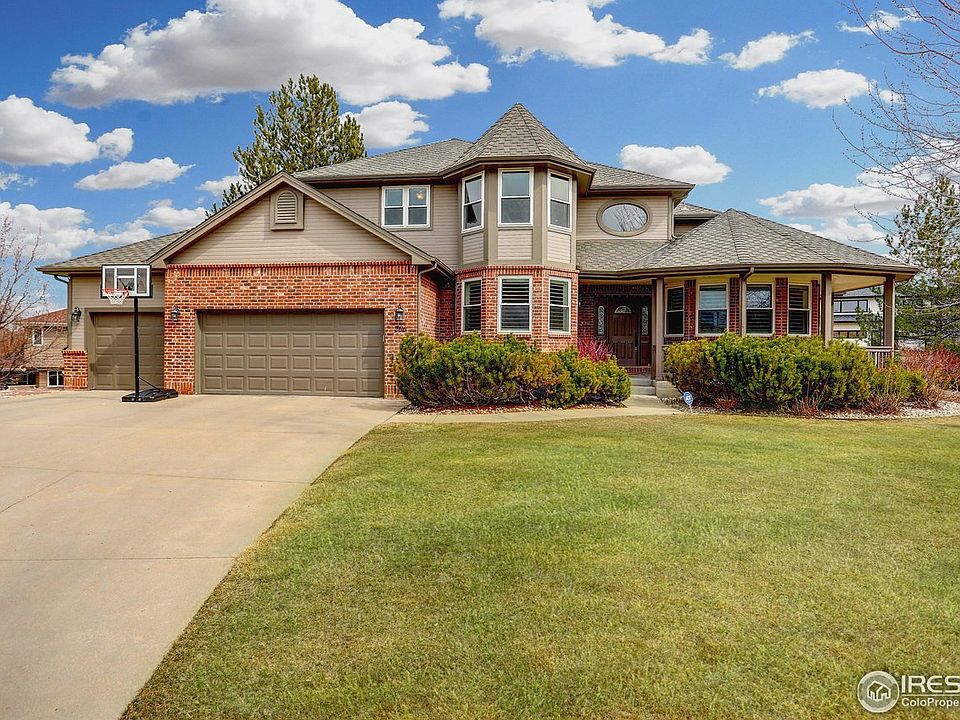 1st image of 366 Blackhawk Ln