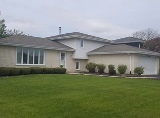 8430 Glen Oak Rd, Orland Park, IL