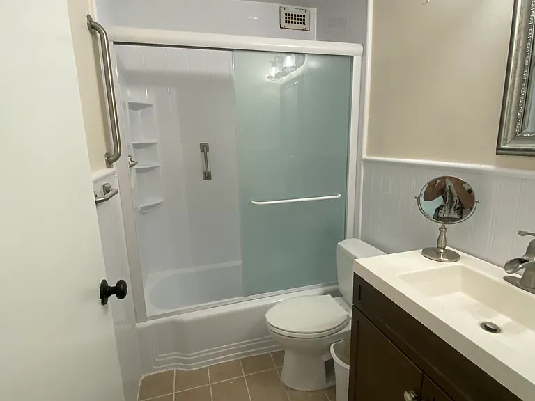 7420 Lakeview Dr #W405 — Photo 17