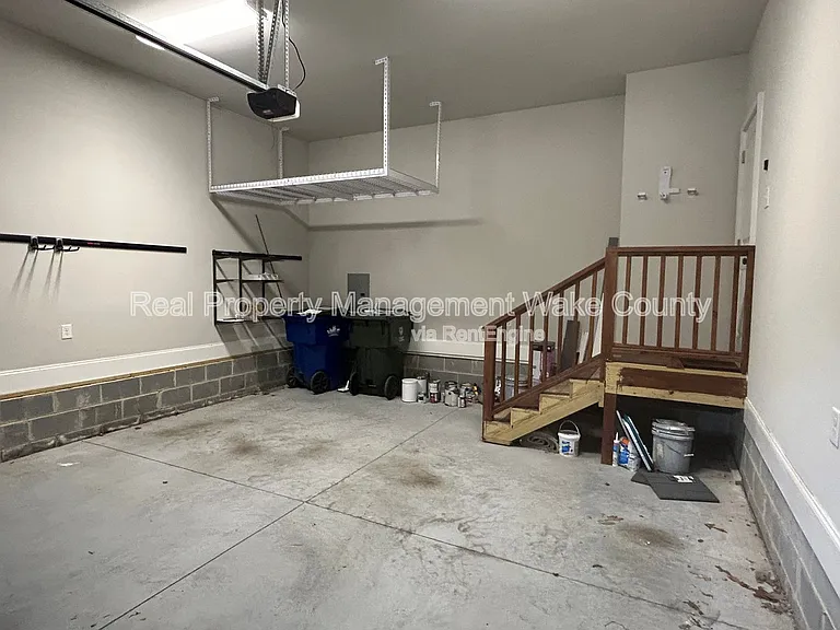 5412 Robbins Dr — Photo 20