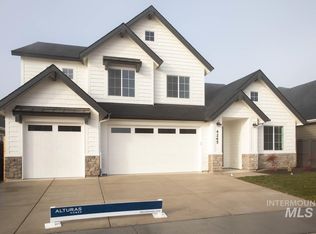 4265 N Sunny Side Ave, Meridian, ID 83646