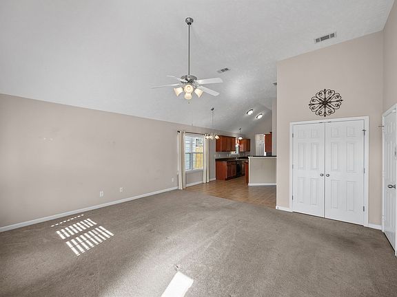 4th image of 5124 Preserve Blvd
