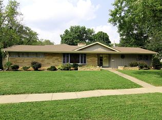 1902 Glendale Rd, Iowa City, IA 52245