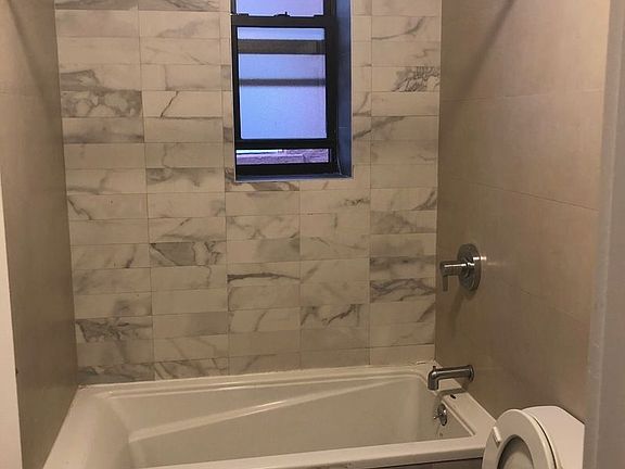 4th image of 1130 Fteley Ave APT 2R