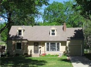 4924 W 78th St, Prairie Village, KS 66208