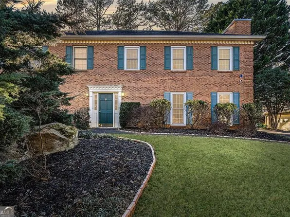 8930 Carroll Manor Dr, Sandy Springs, GA 30350