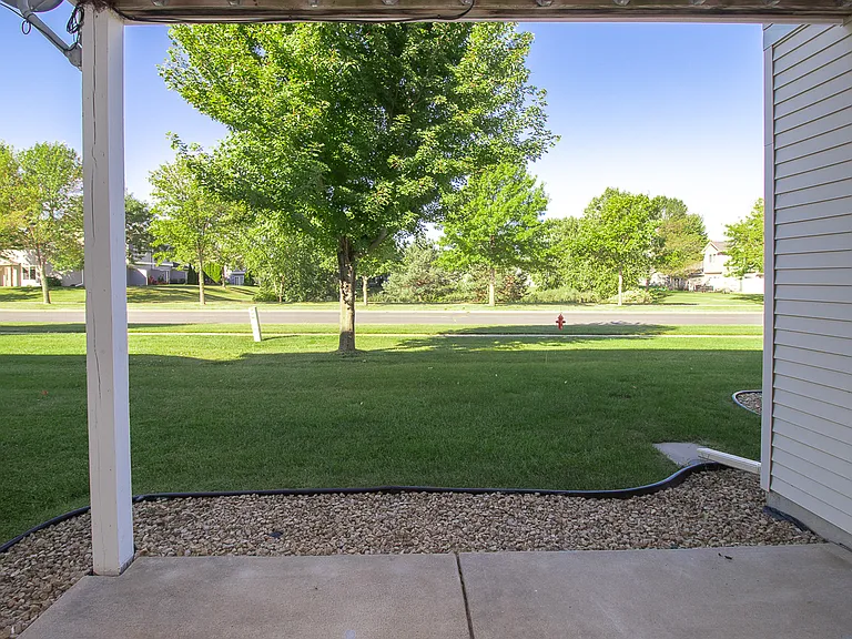 2434 Elianna Dr — Photo 35