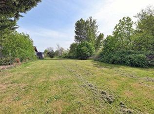 895 Holley Way, Central Point, OR 97502