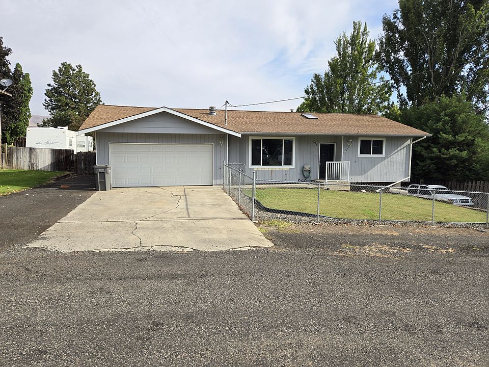 1st image of 2345 Rolling Hills Dr