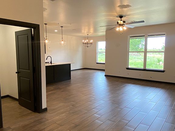 Living Room (Laundry through open door)