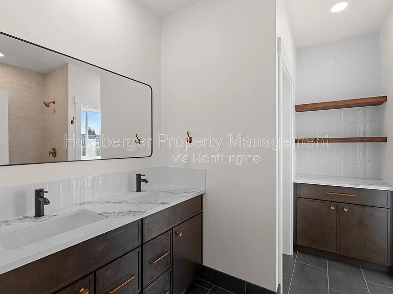 222 N Sargent Rd — Photo 13