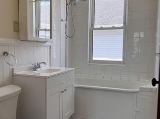 95 Hamilton St #3, Worcester, MA 01604