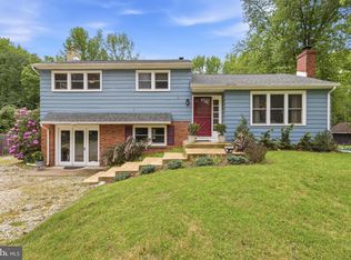 35 Christopher Mill Rd, Medford, NJ 08055