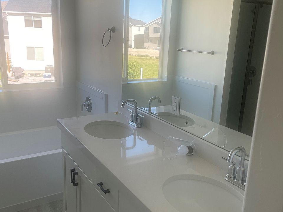 3770 N Cuade St Eagle Mountain UT Zillow