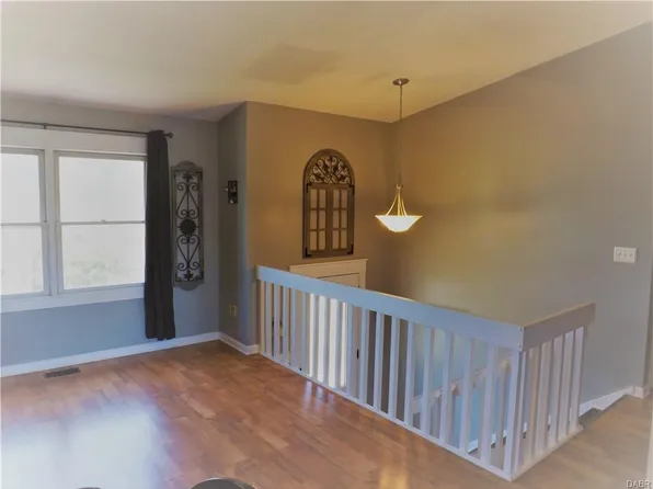 4721 Winsford Ct, Middletown, OH 45044