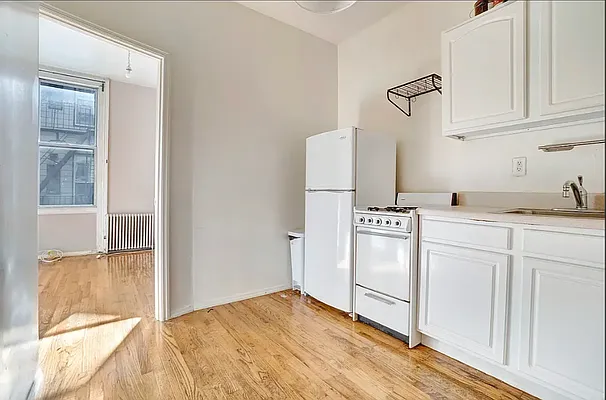 Rented by Compass | media 6