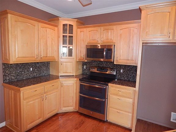 5th image of 2 Reba Ln