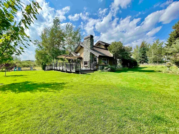 113 Carefree Ln, McCall, ID 83638