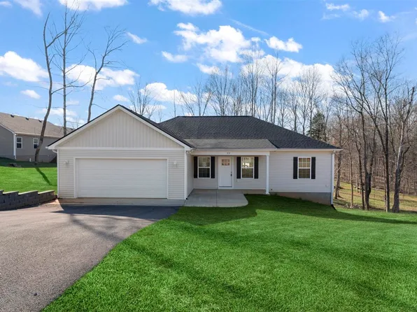 22 Debbra P Ct, Scottsville, KY 42164