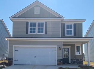 124 Red Birch Ln, Warner Robins, GA 31093